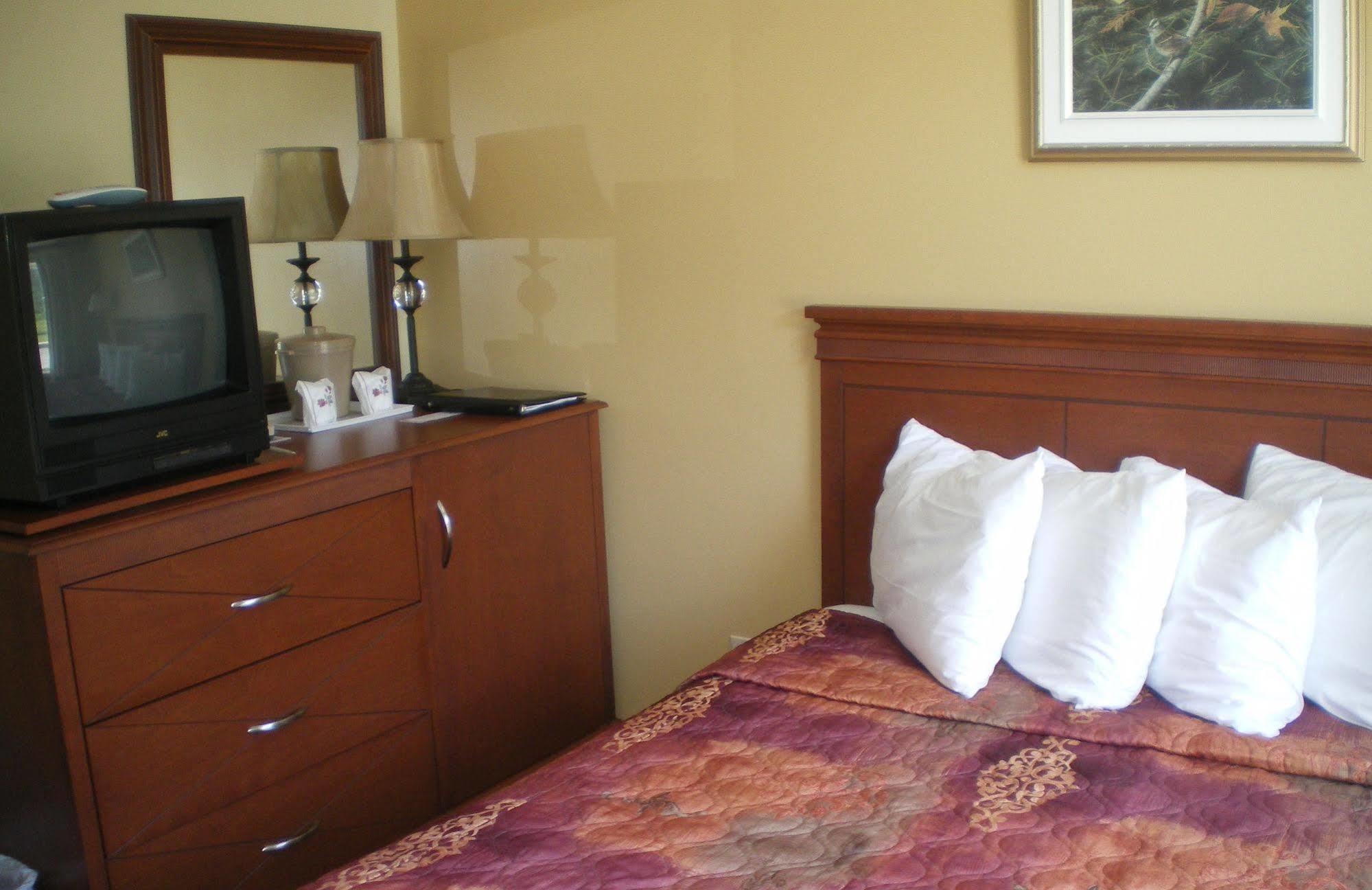 Hotel Motel Manoir De Персе Екстериор снимка