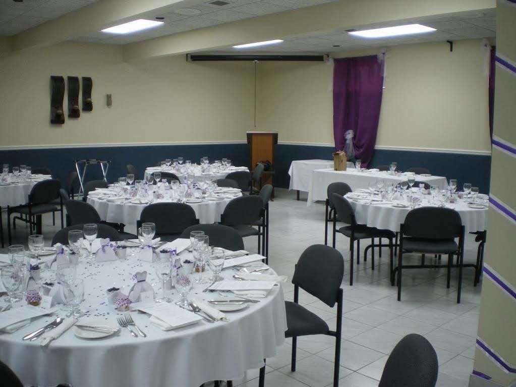 Hotel Motel Manoir De Персе Екстериор снимка